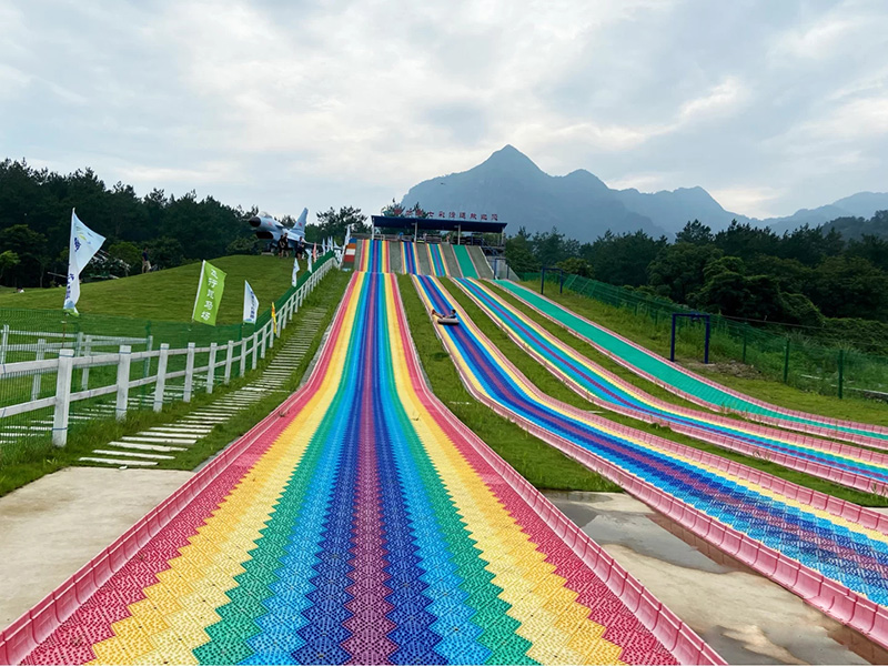 [鼎創(chuàng)分享] 新型景區(qū)游樂設(shè)備會(huì)更加火爆