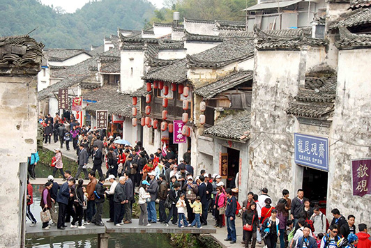 2021攜程發(fā)布國慶旅游預(yù)測數(shù)據(jù)報告：周邊游仍是首選，“下五線”成長假新趨勢