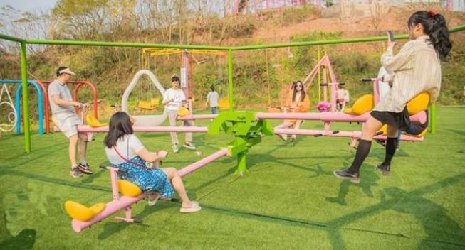 無動(dòng)力游樂設(shè)備適宜哪些人群玩？如何打造無動(dòng)力主題樂園