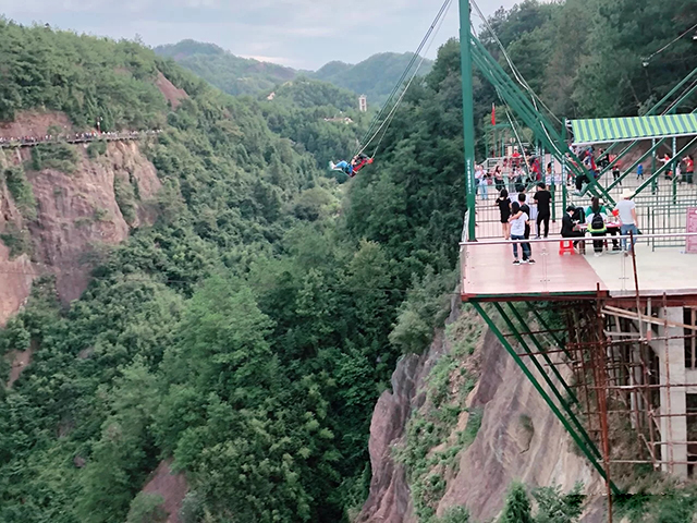 c2 a8ca5a69e23bdf4a5b4c841c0246ccdb.jpg