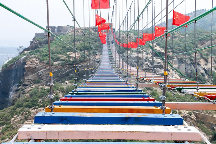 e2 559a98a138825d82c8ef3bfe38127dad.jpg