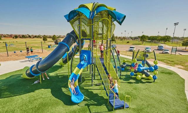 戶外無動力游樂設(shè)備常見的安全問題有哪些