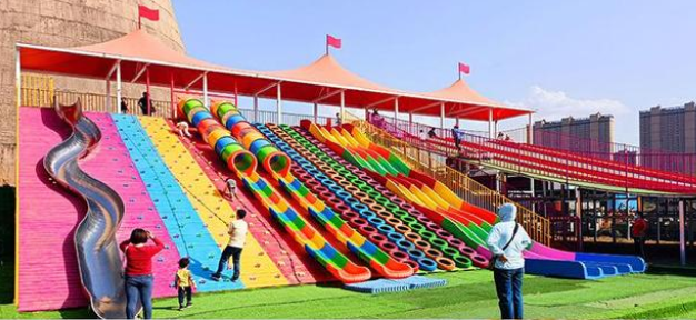 無動(dòng)力游樂設(shè)備適宜哪些人群玩？無動(dòng)力游樂設(shè)備如何打造主題樂園