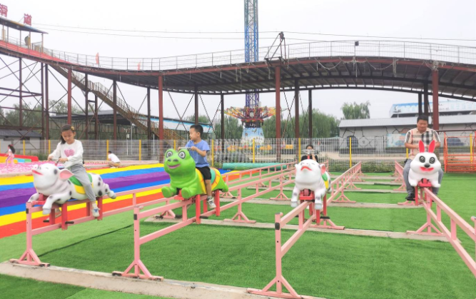 「鄉(xiāng)村振興」鄉(xiāng)村旅游與游樂(lè)設(shè)備的結(jié)合有哪些方向創(chuàng)新發(fā)展？